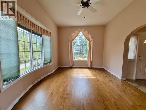 4339 View Ridge Road, Bonnington, BC - Indoor Photo Showing Other Room
