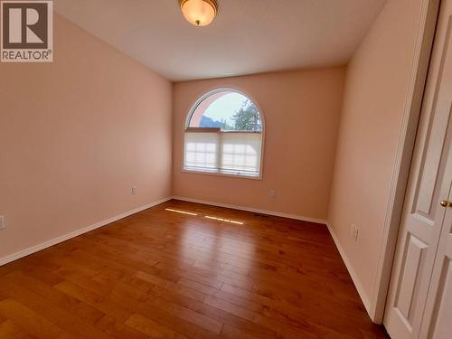 4339 View Ridge Road, Bonnington, BC - Indoor Photo Showing Other Room