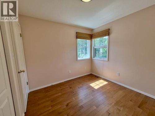 4339 View Ridge Road, Bonnington, BC - Indoor Photo Showing Other Room