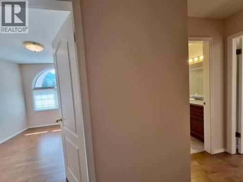 4339 View Ridge Road, Bonnington, BC - Indoor Photo Showing Other Room