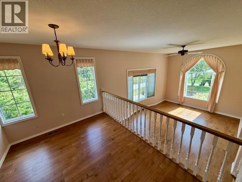 4339 View Ridge Road, Bonnington, BC - Indoor Photo Showing Other Room