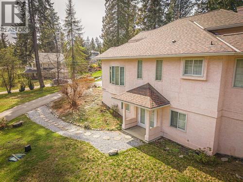 4339 View Ridge Road, Bonnington, BC - Outdoor