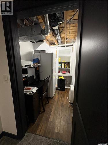412 5Th Street Ne, Ituna, SK - Indoor