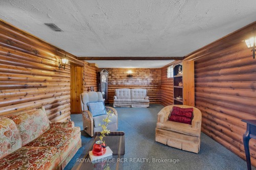 32 Beacon Road, Toronto, ON - Indoor