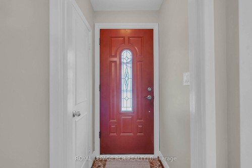 32 Beacon Road, Toronto, ON - Indoor Photo Showing Other Room
