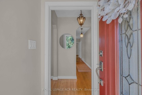 32 Beacon Road, Toronto, ON - Indoor Photo Showing Bathroom