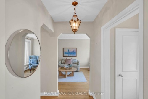 32 Beacon Road, Toronto, ON - Indoor Photo Showing Other Room