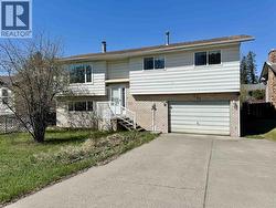 245 LITZENBURG CRESCENT Williams Lake, BC V2G 4G7