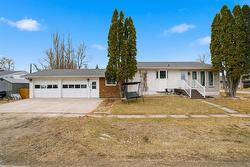 175 5TH Street Oakville, MB R0H 0Y0