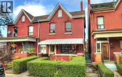 18 MULBERRY Street Hamilton, ON L8R 2C5