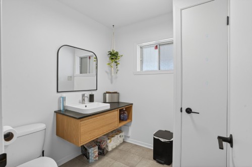 Bathroom - 961  - 967 Rue De St-Jovite, Mont-Tremblant, QC - Indoor Photo Showing Bathroom