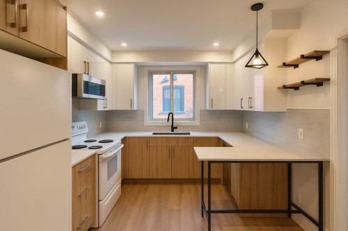 Cuisine - 4927 Av. Draper, Montréal (Côte-Des-Neiges/Notre-Dame-De-Grâce), QC - Indoor Photo Showing Kitchen