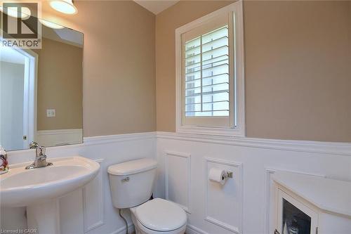72 Etherington Crescent, Binbrook, ON - Indoor Photo Showing Bathroom