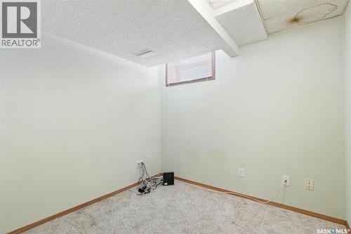 3232 Thames Crescent E, Regina, SK - Indoor Photo Showing Other Room