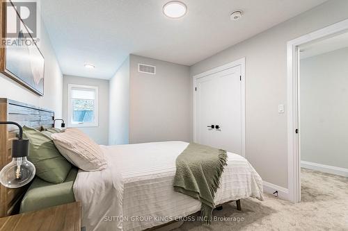 79 - 143 Elgin Street N, Cambridge, ON - Indoor Photo Showing Bedroom