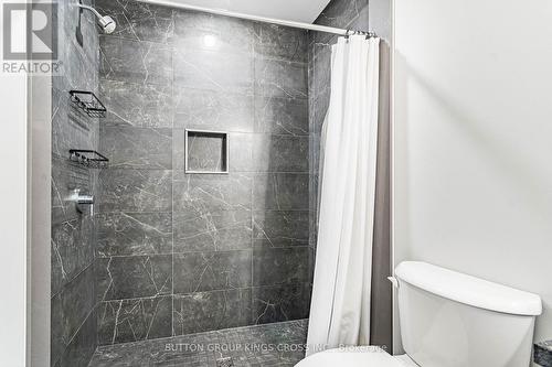 79 - 143 Elgin Street N, Cambridge, ON - Indoor Photo Showing Bathroom
