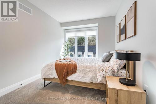 79 - 143 Elgin Street N, Cambridge, ON - Indoor Photo Showing Bedroom