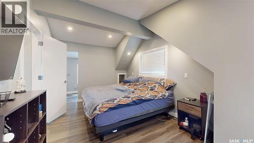 60 Charles Crescent, Regina, SK - Indoor Photo Showing Bedroom