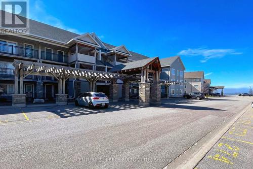 107 - 2 COVE COURT  Collingwood, ON L9Y 0Y6