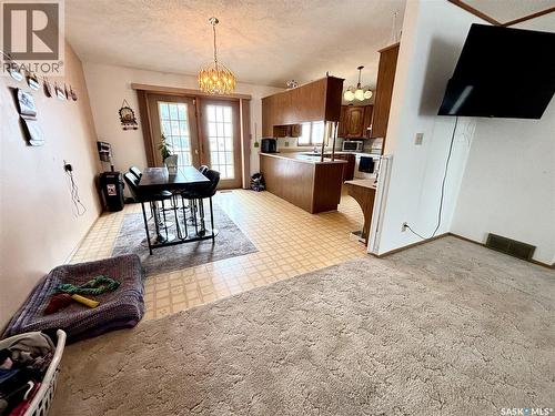 52 Harrigan Crescent, Maple Creek, SK - Indoor