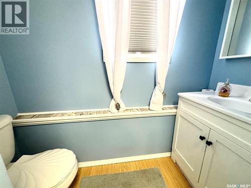 52 Harrigan Crescent, Maple Creek, SK - Indoor Photo Showing Bathroom