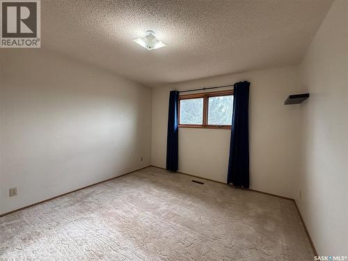 52 Harrigan Crescent, Maple Creek, SK - Indoor Photo Showing Other Room