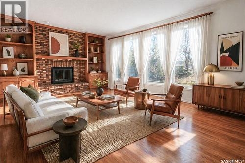 215 Mallin Crescent, Saskatoon, SK - Indoor Photo Showing Living Room With Fireplace