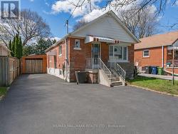 712 PHARMACY AVENUE Toronto, ON M1L 3J2