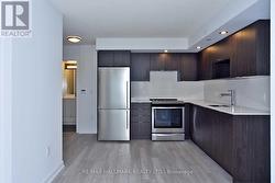 1308 - 225 VILLAGE GREEN SQUARE Toronto, ON M1S 0L3