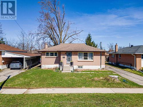 55 DAVIDSON STREET  Barrie, ON L4M 3S1