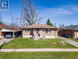 55 DAVIDSON STREET Barrie, ON L4M 3S1