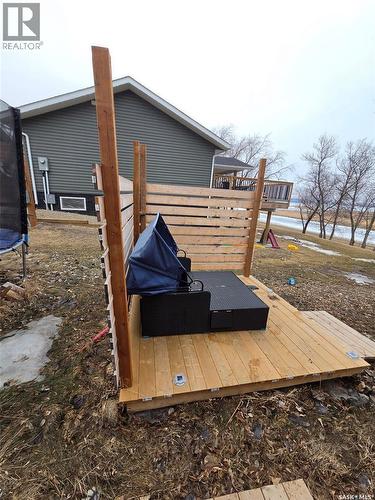 21 Oakley Lane, West End, SK 