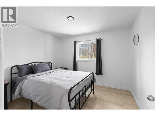 2618 Thacker Drive, West Kelowna, BC - Indoor Photo Showing Bedroom