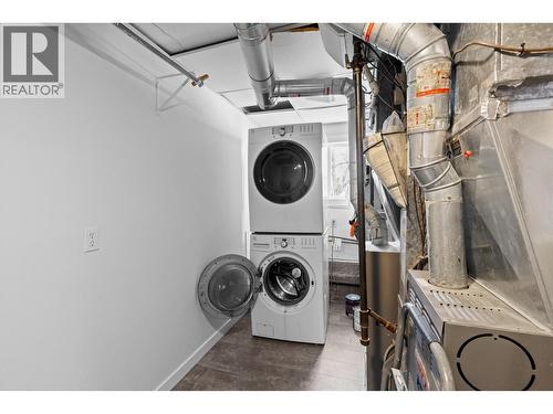 2618 Thacker Drive, West Kelowna, BC - Indoor Photo Showing Laundry Room