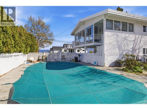 2618 Thacker Drive, West Kelowna, BC - Outdoor With In Ground Pool
