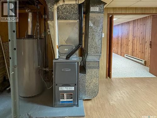 402 Fourth Street, Kipling, SK - Indoor Photo Showing Basement