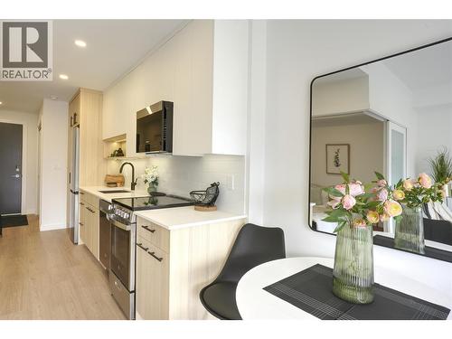 1380 Pridham Avenue Unit# 508  Kelowna, BC V1Y 6B5