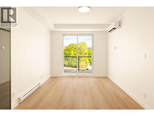 1380 Pridham Avenue Unit# 415, Kelowna, BC - Indoor Photo Showing Other Room