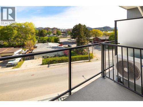 1380 Pridham Avenue Unit# 415, Kelowna, BC - Outdoor With View With Exterior