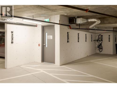 Parking - 1380 Pridham Avenue Unit# 415, Kelowna, BC - Indoor Photo Showing Garage