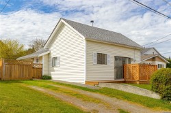 8138 Edmund St  Crofton, BC V0R 1R0