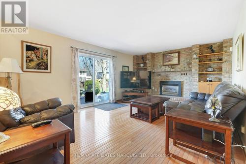605 Kirkwood Street, Cornwall, ON - Indoor Photo Showing Living Room With Fireplace
