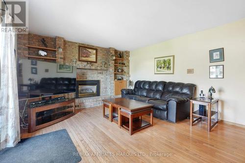605 Kirkwood Street, Cornwall, ON - Indoor Photo Showing Living Room With Fireplace