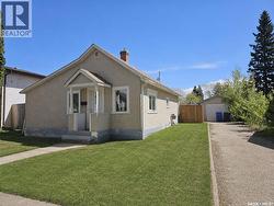 1432 105th STREET North Battleford, SK S9A 1T3