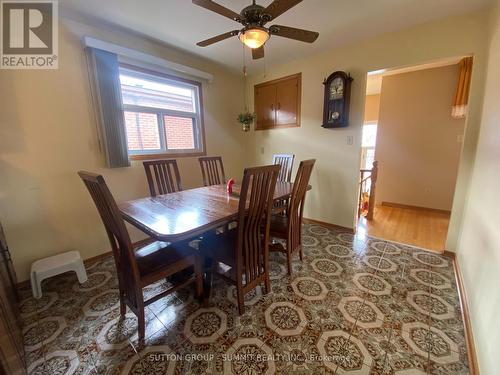 1571 Corkstone Glade, Mississauga, ON - Indoor Photo Showing Dining Room