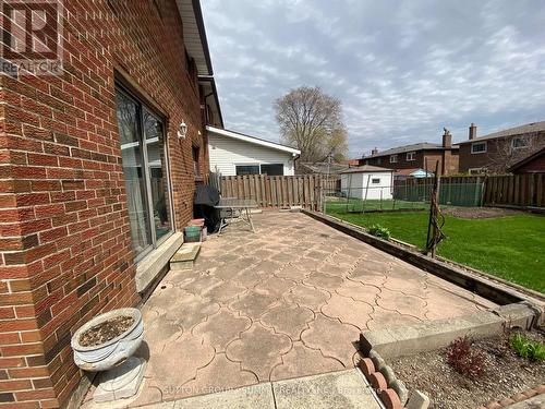 1571 Corkstone Glade, Mississauga, ON - Outdoor With Exterior