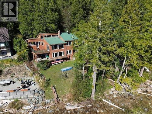 10754 Mariners Way, Powell River, BC - Outdoor