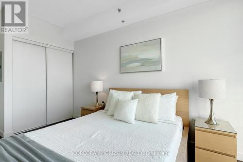 904 - 150 Water Street, Cambridge, ON - Indoor Photo Showing Bedroom