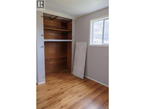956 4Th Avenue, Mcbride, BC 