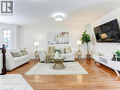 154 DEERPATH Drive  Guelph, ON N1K 1W9